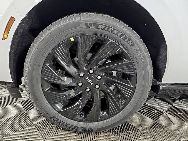New 2025 Lincoln Navigator Reserve w/ Jet Appearance Package image 8