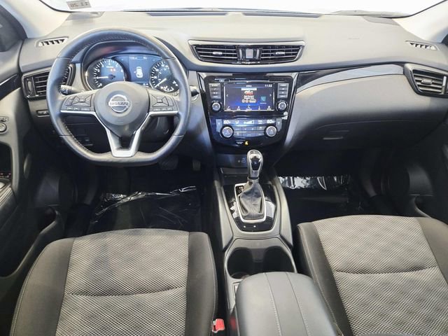 Used 2021 Nissan Rogue Sport SV image 6