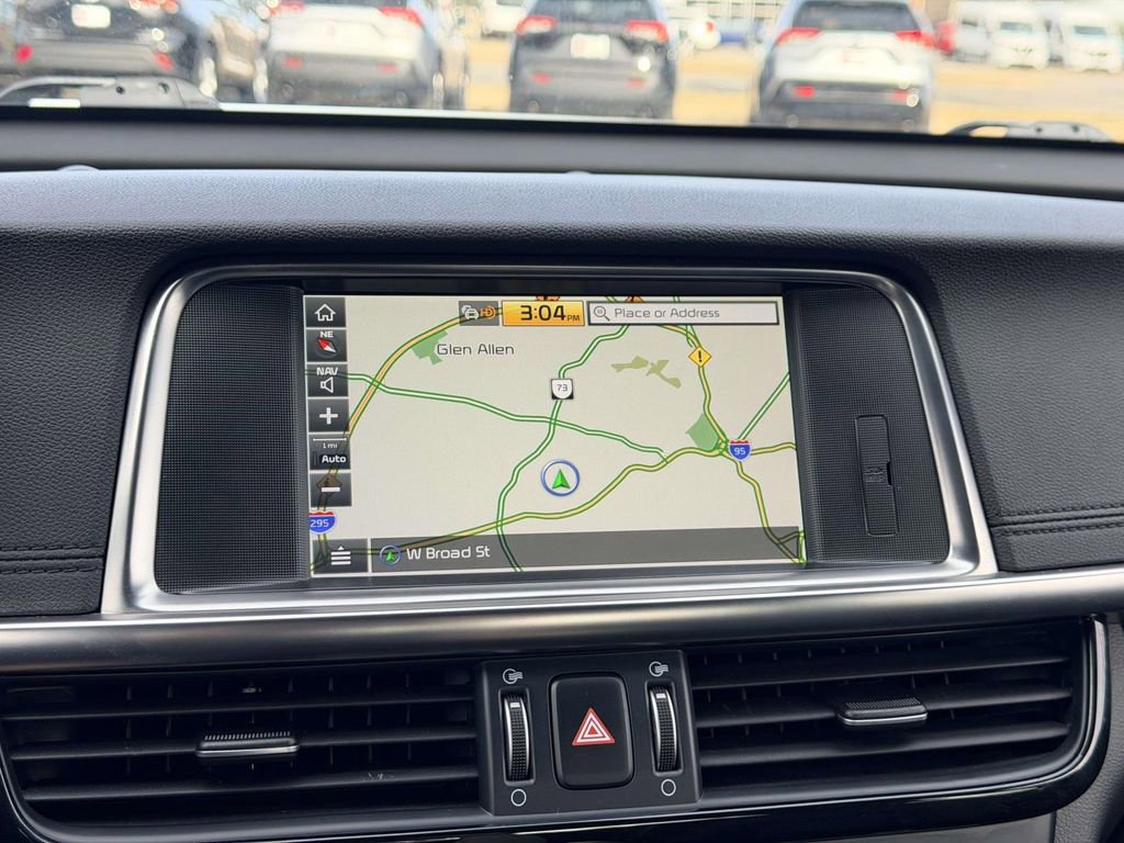 Used 2018 Kia Optima SX w/ Technology Package image 3