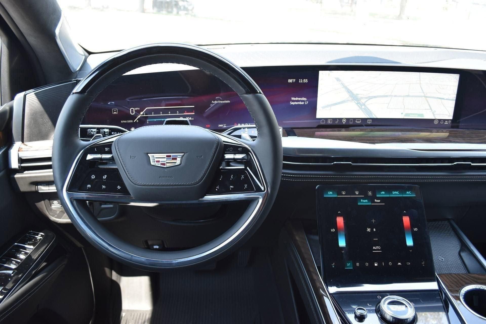 New 2025 Cadillac Escalade Premium Luxury Platinum w/ LPO, Floor Liner Package image 77