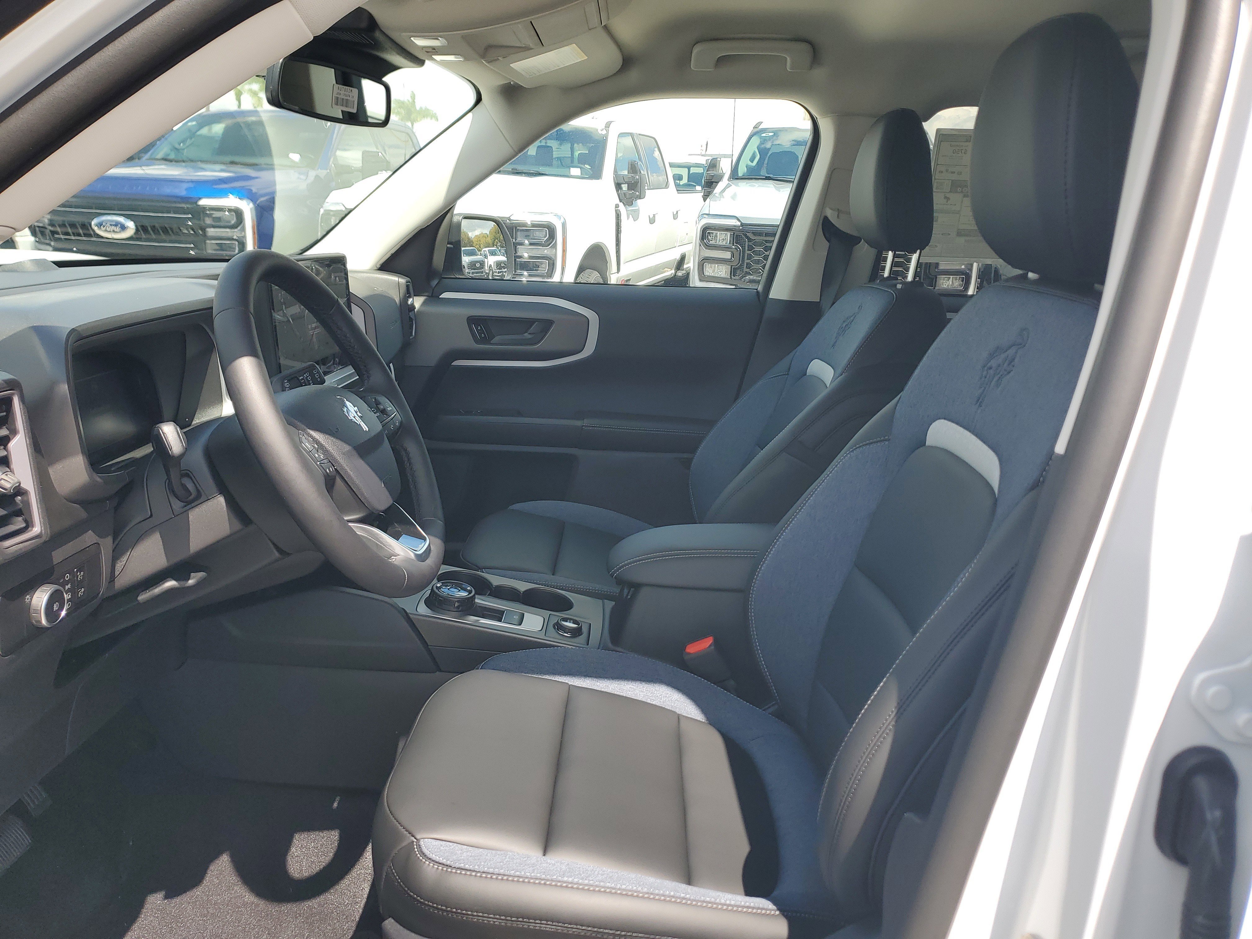 New 2026 Ford Bronco Sport Outer Banks AWD/4WD image 10