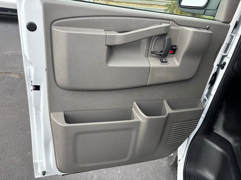 New 2025 Chevrolet Express 2500 w/ Driver Convenience Package RWD image 11