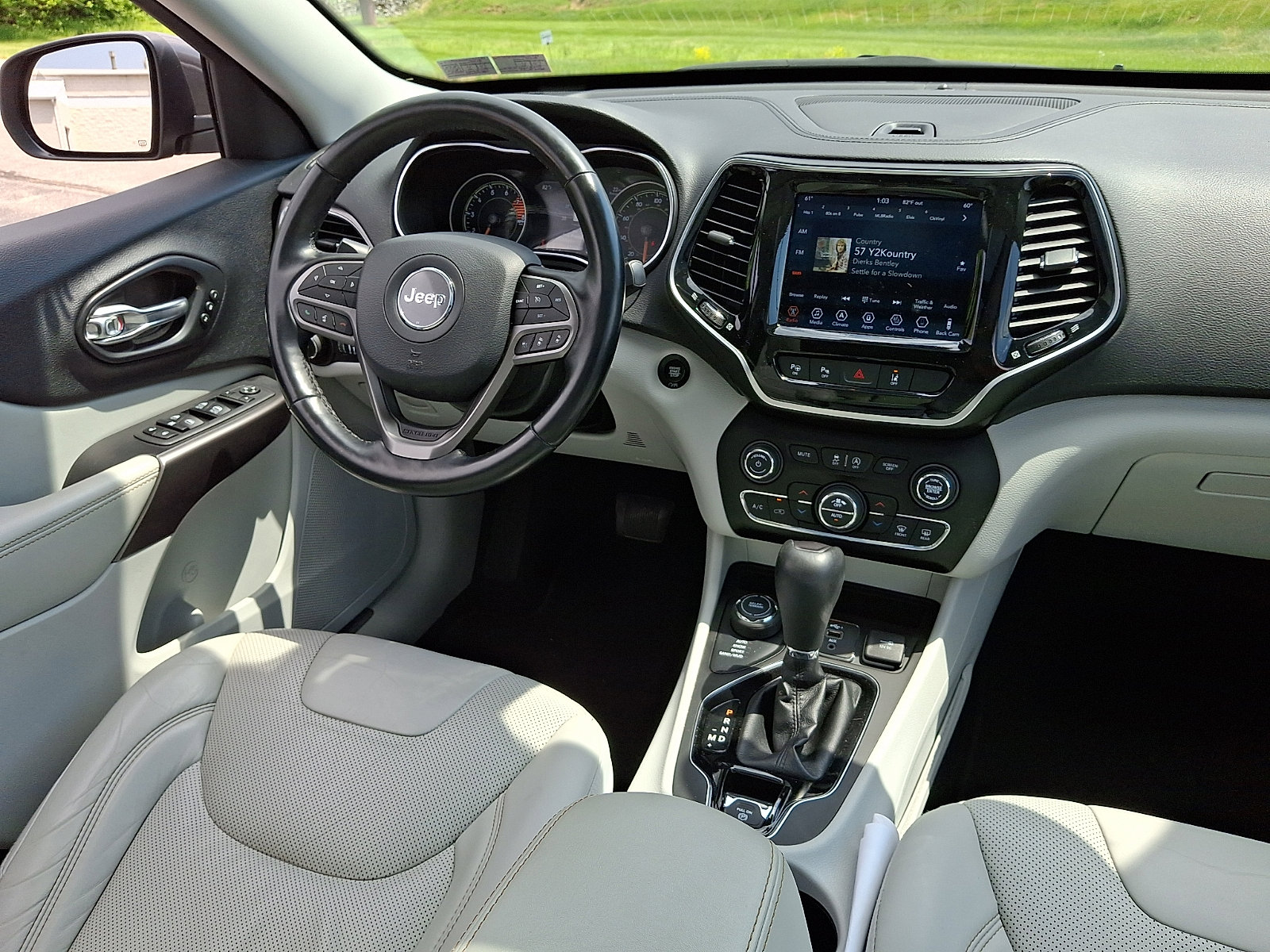 Certified 2021 Jeep Cherokee Limited AWD/4WD image 15