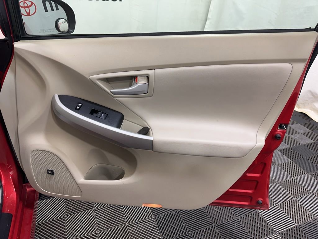 Used 2010 Toyota Prius Five image 11