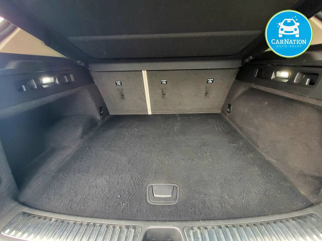 Used 2021 Buick Envision Avenir w/ Technology Package II AWD/4WD image 10