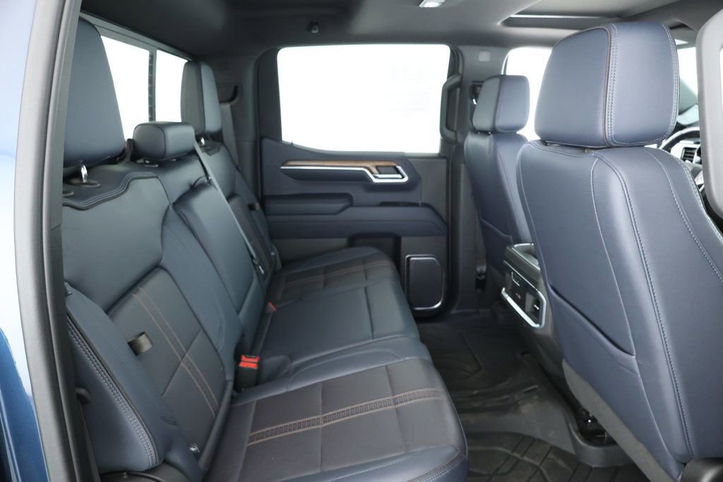 Used 2022 Chevrolet Silverado 1500 High Country image 21