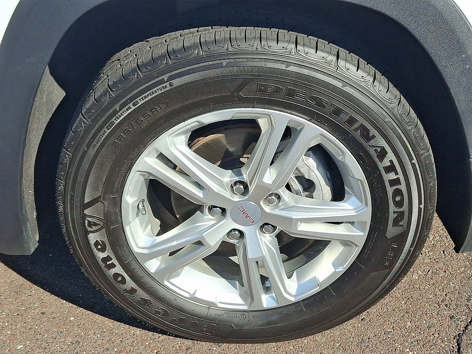 Used 2022 GMC Terrain SLE w/ Driver Convenience Package AWD/4WD image 8