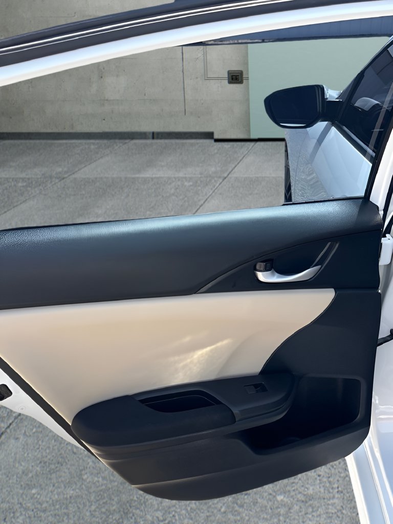 Used 2020 Honda Civic LX image 14