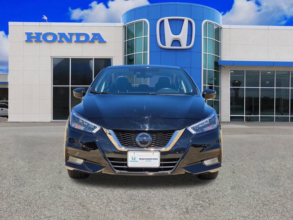 Used 2021 Nissan Versa SR FWD image 8