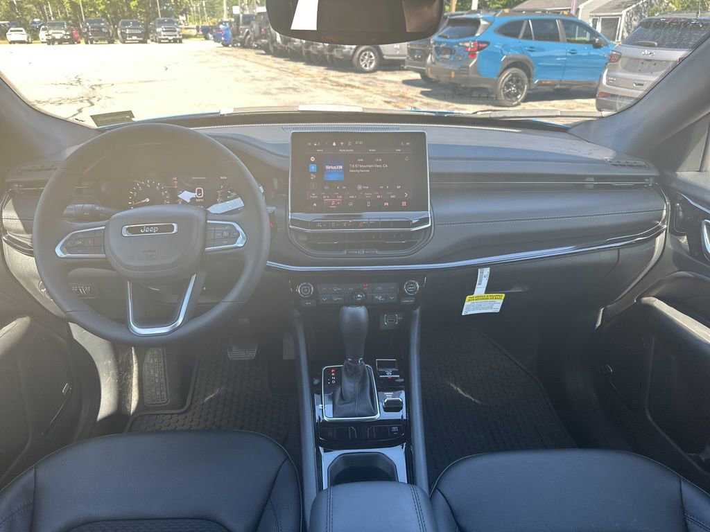 New 2025 Jeep Compass Latitude w/ Sun & Sound Group image 13