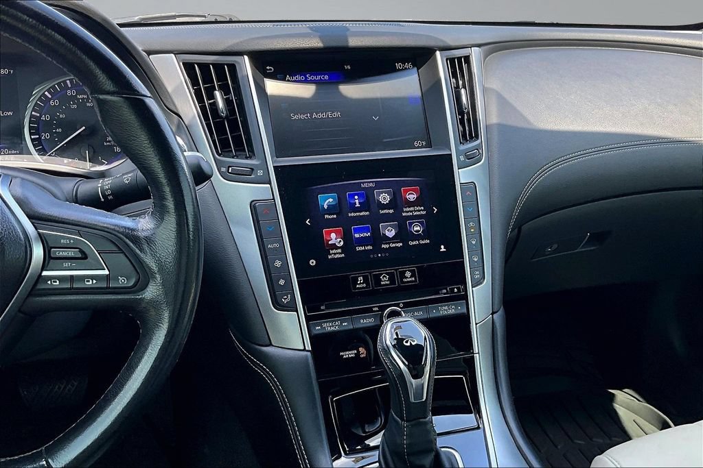 Used 2018 INFINITI Q60 3.0t Luxe RWD image 6