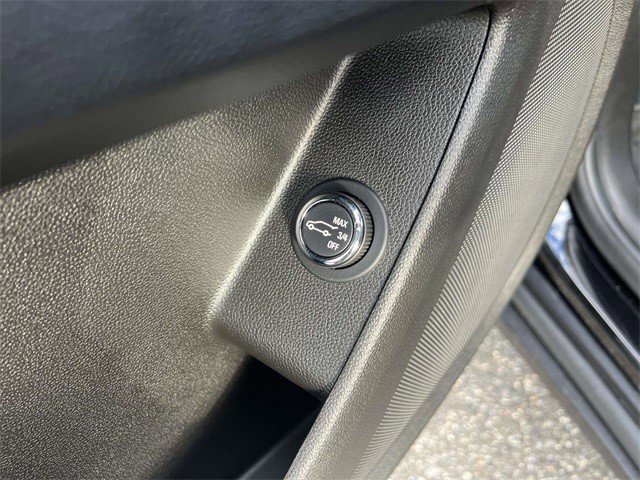 Certified 2023 Chevrolet Traverse LT image 19