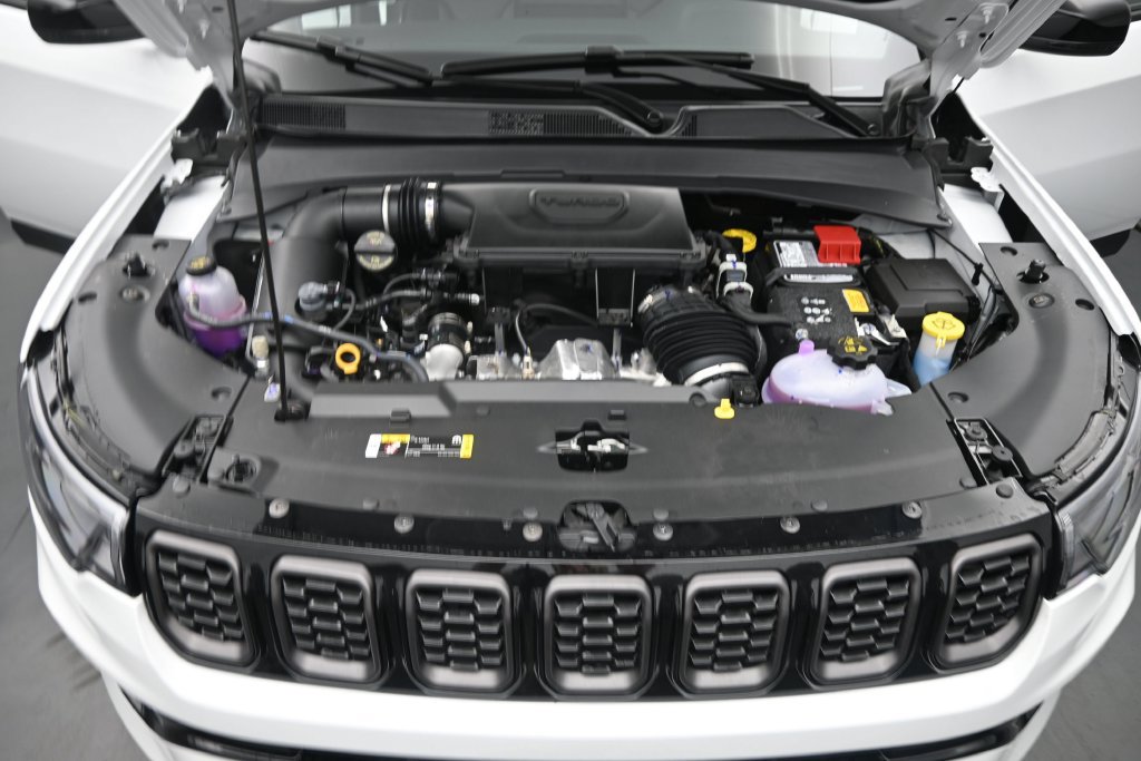 New 2027 Jeep Compass Limited AWD/4WD image 35