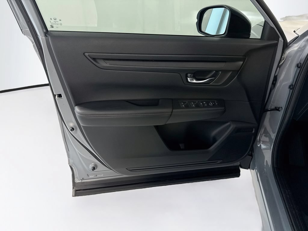Certified 2025 Honda CR-V Sport image 24