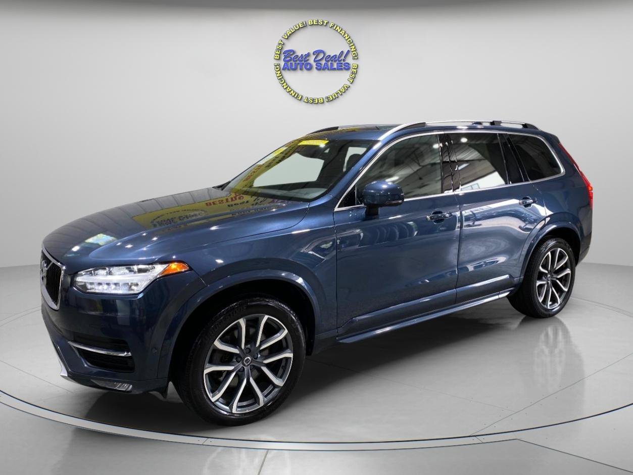 Used 2018 Volvo XC90 T5 Momentum w/ Convenience Package