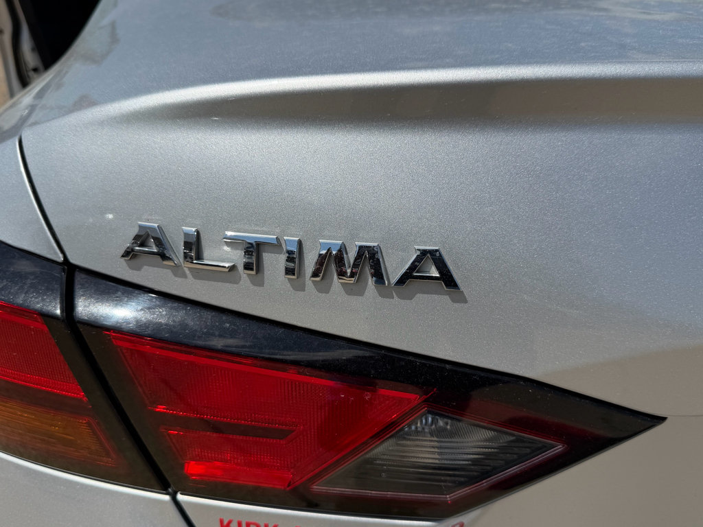 Used 2019 Nissan Altima 2.5 SR FWD image 14
