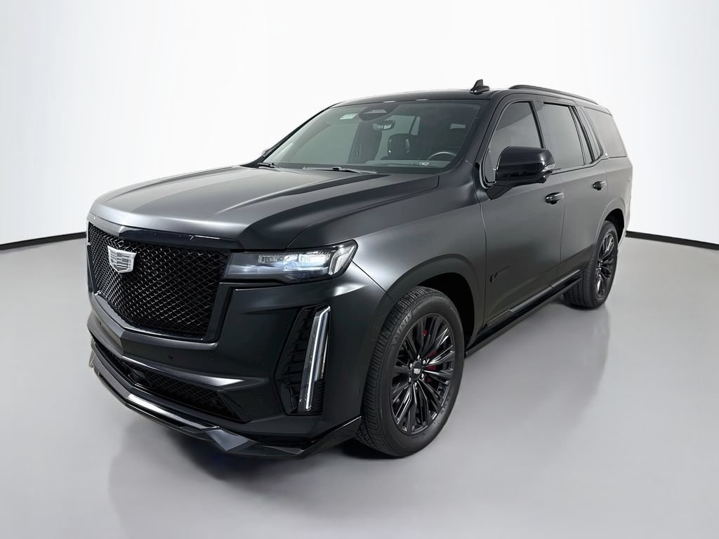 Used 2023 Cadillac Escalade V w/ LPO, ONYX Package AWD/4WD image 3