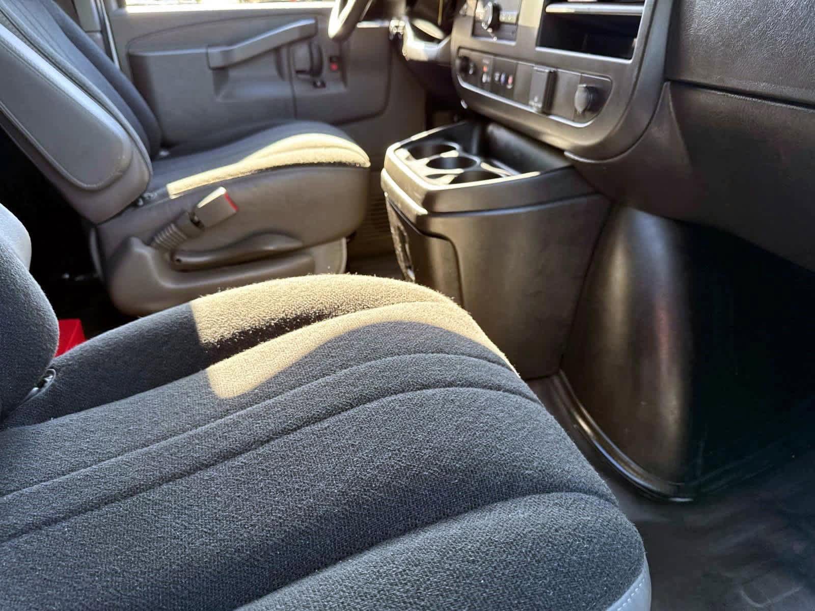 Used 2023 GMC Savana 2500 w/ Driver Convenience Package image 10