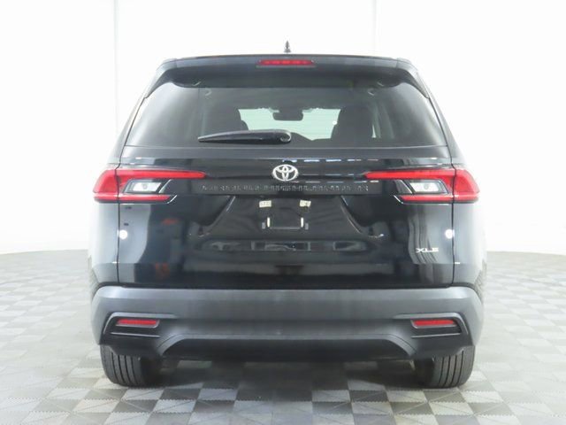 Used 2025 Toyota Grand Highlander FWD image 6