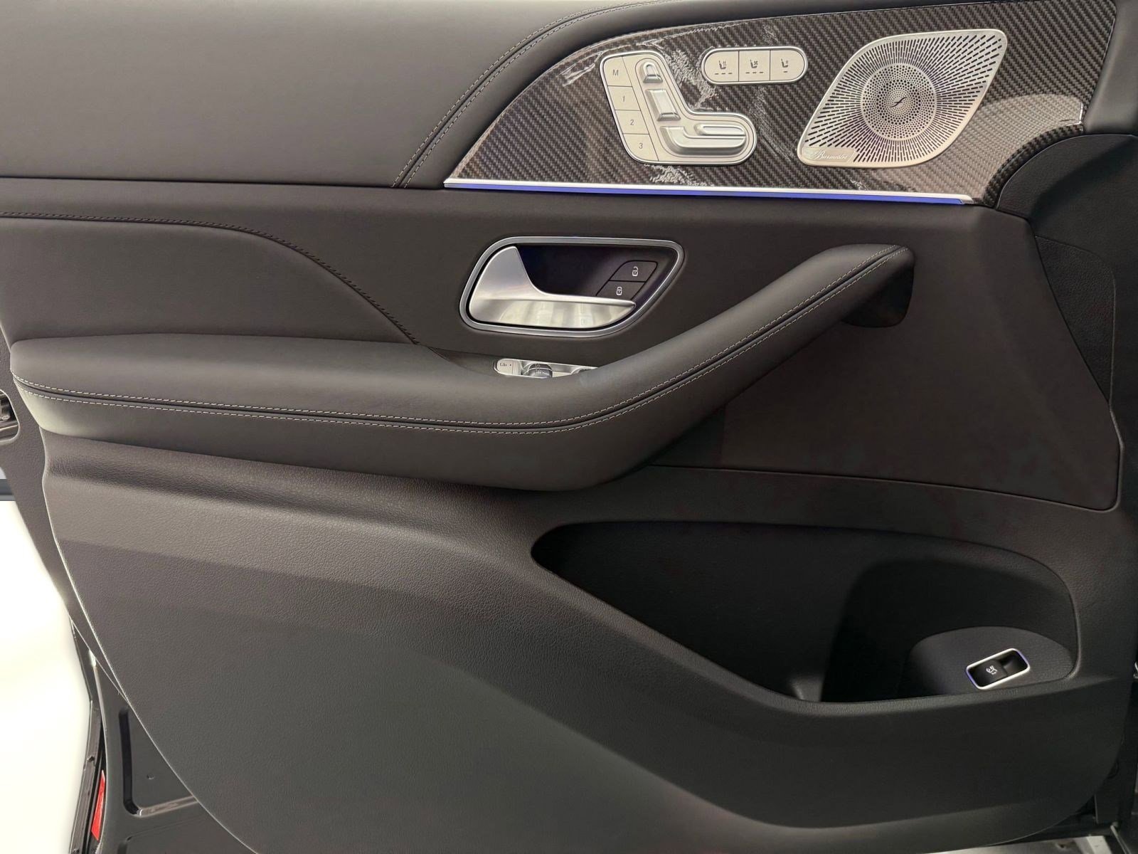 New 2026 Mercedes-Benz GLS 63 AMG 4MATIC image 10