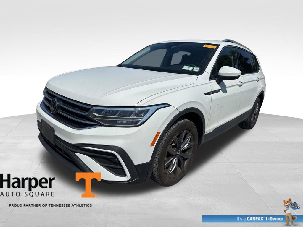 Used 2022 Volkswagen Tiguan SE w/ Panoramic Sunroof Package AWD/4WD image 1