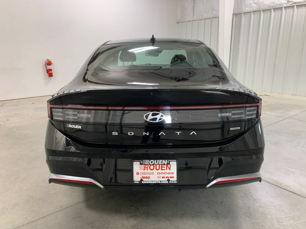 Used 2026 Hyundai Sonata SEL AWD/4WD image 6