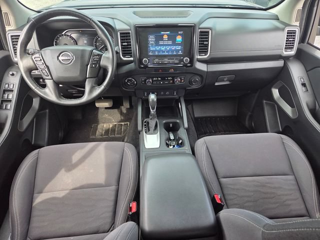 Used 2022 Nissan Frontier SV AWD/4WD image 13