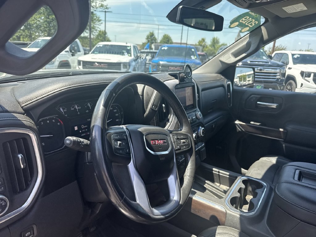 Used 2019 GMC Sierra 1500 SLT w/ SLT Premium Plus Package AWD/4WD image 10