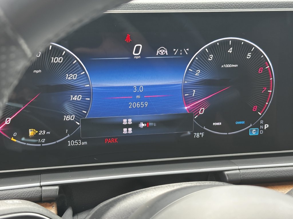 Used 2025 Mercedes-Benz GLS 450 4MATIC image 30