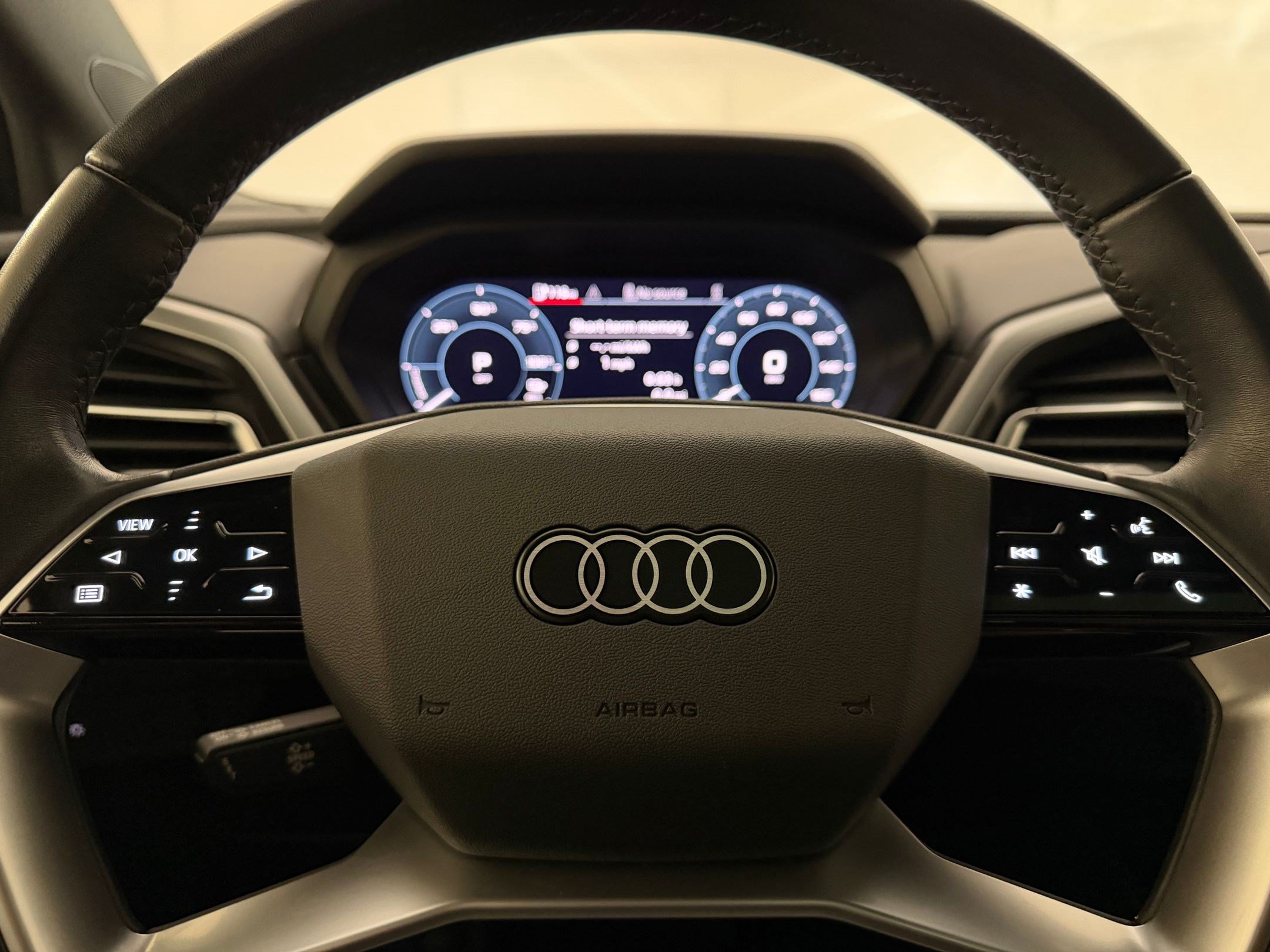 Certified 2023 Audi Q4 e-tron Premium w/ Convenience Package RWD image 11