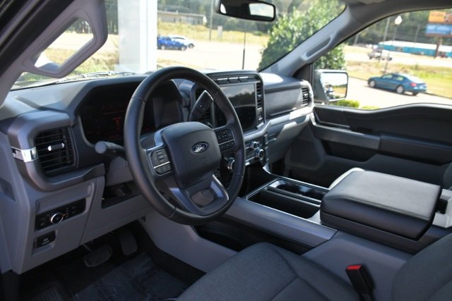 Used 2024 Ford F150 XLT w/ Mobile Office Package image 12