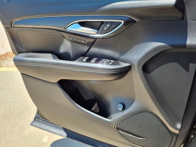 Used 2023 Buick Envision Essence AWD/4WD image 17