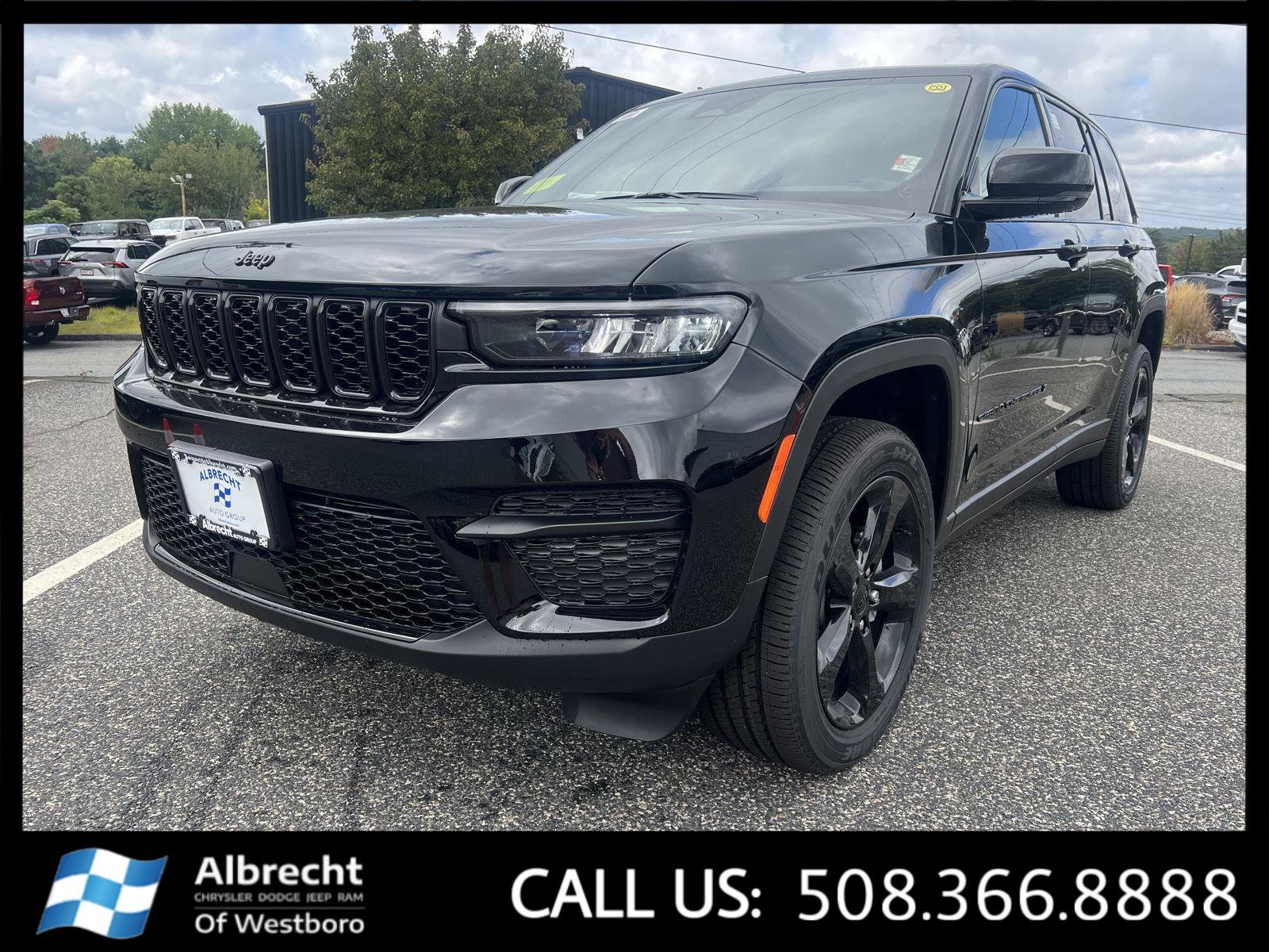 New 2025 Jeep Grand Cherokee Altitude