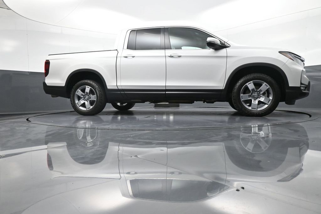 Certified 2025 Honda Ridgeline RTL image 29