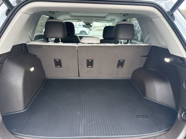 New 2026 GMC Terrain Denali w/ LPO, Floor Liner Package image 27