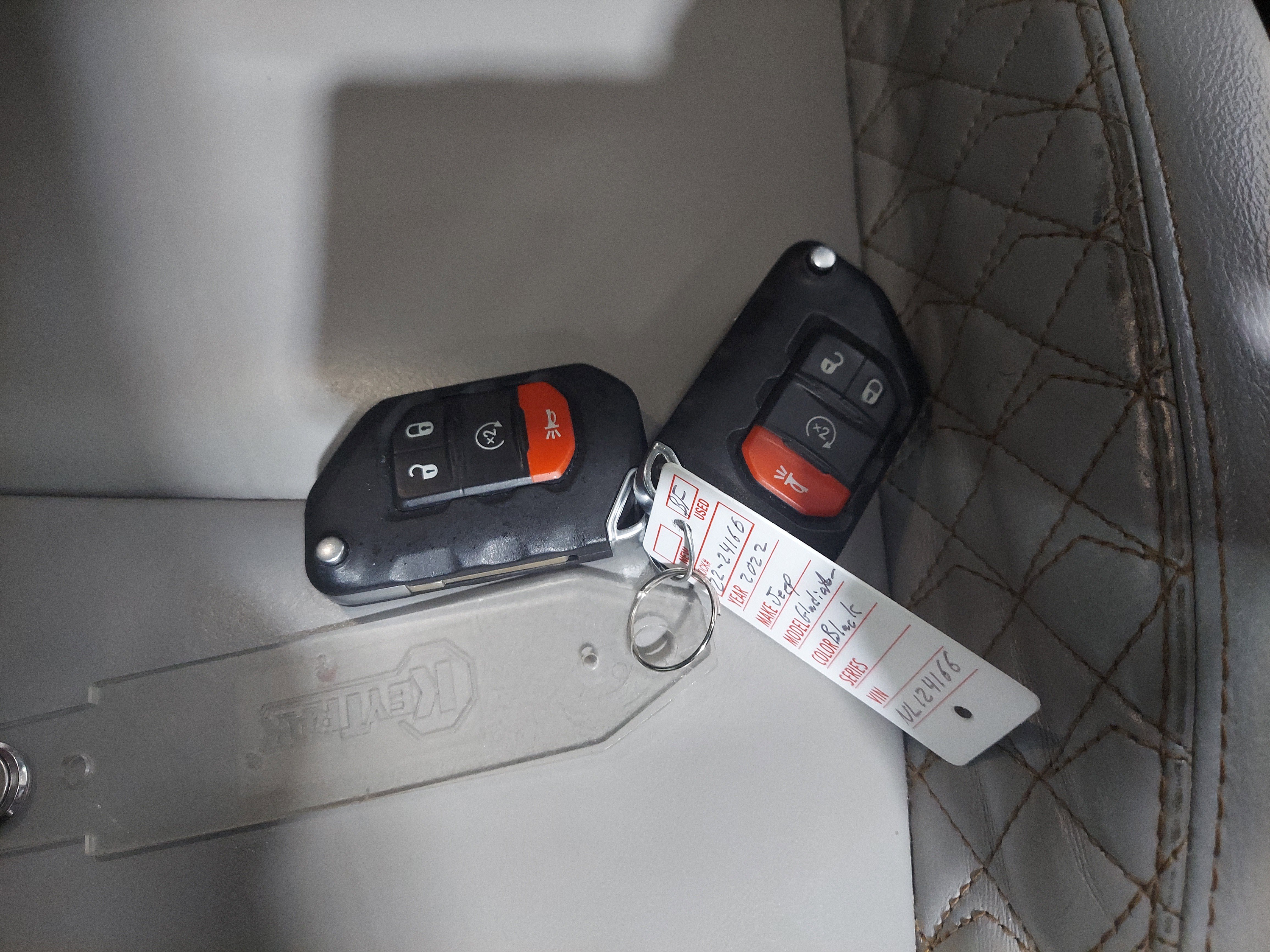 Used 2022 Jeep Gladiator High Altitude AWD/4WD image 17