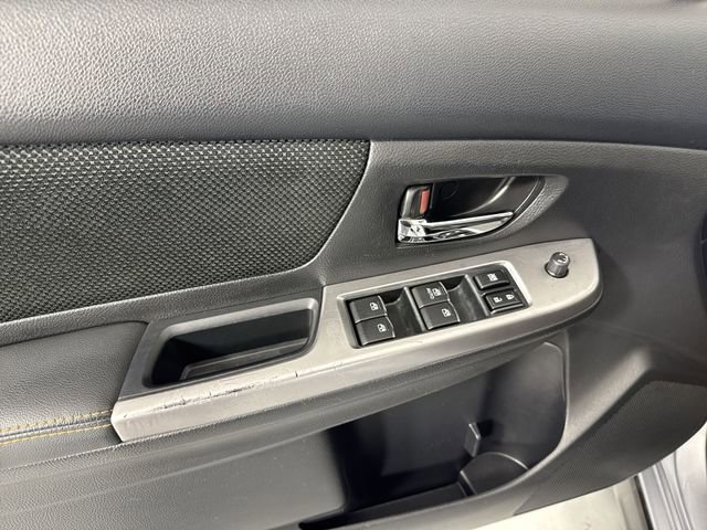 Used 2016 Subaru Crosstrek 2.0i Premium w/ Moonroof Package image 21