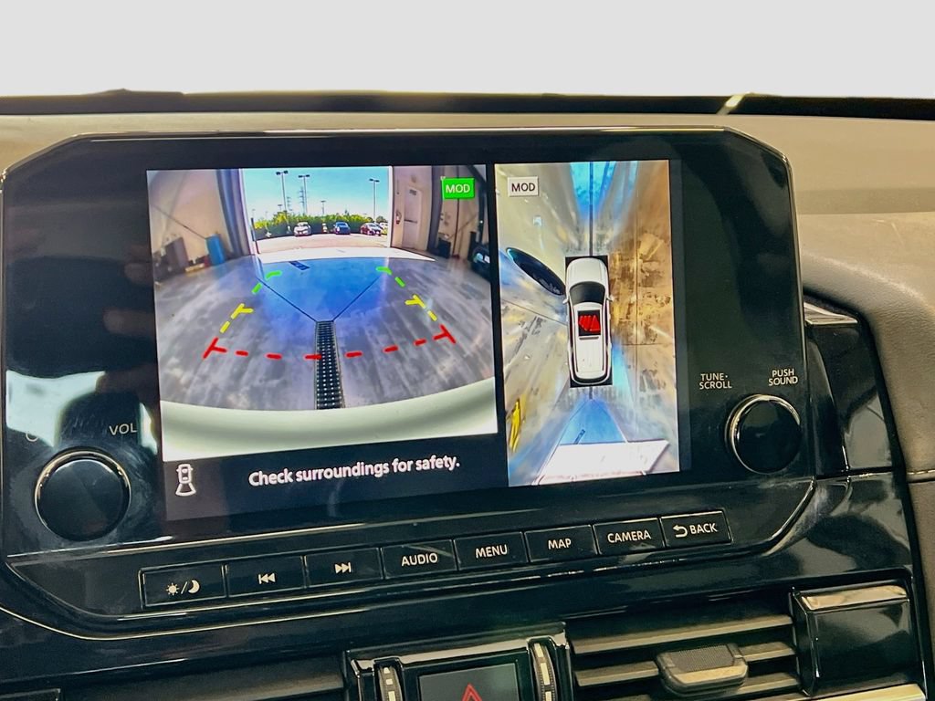 Used 2024 Nissan Pathfinder SL w/ SL Premium Package FWD image 13