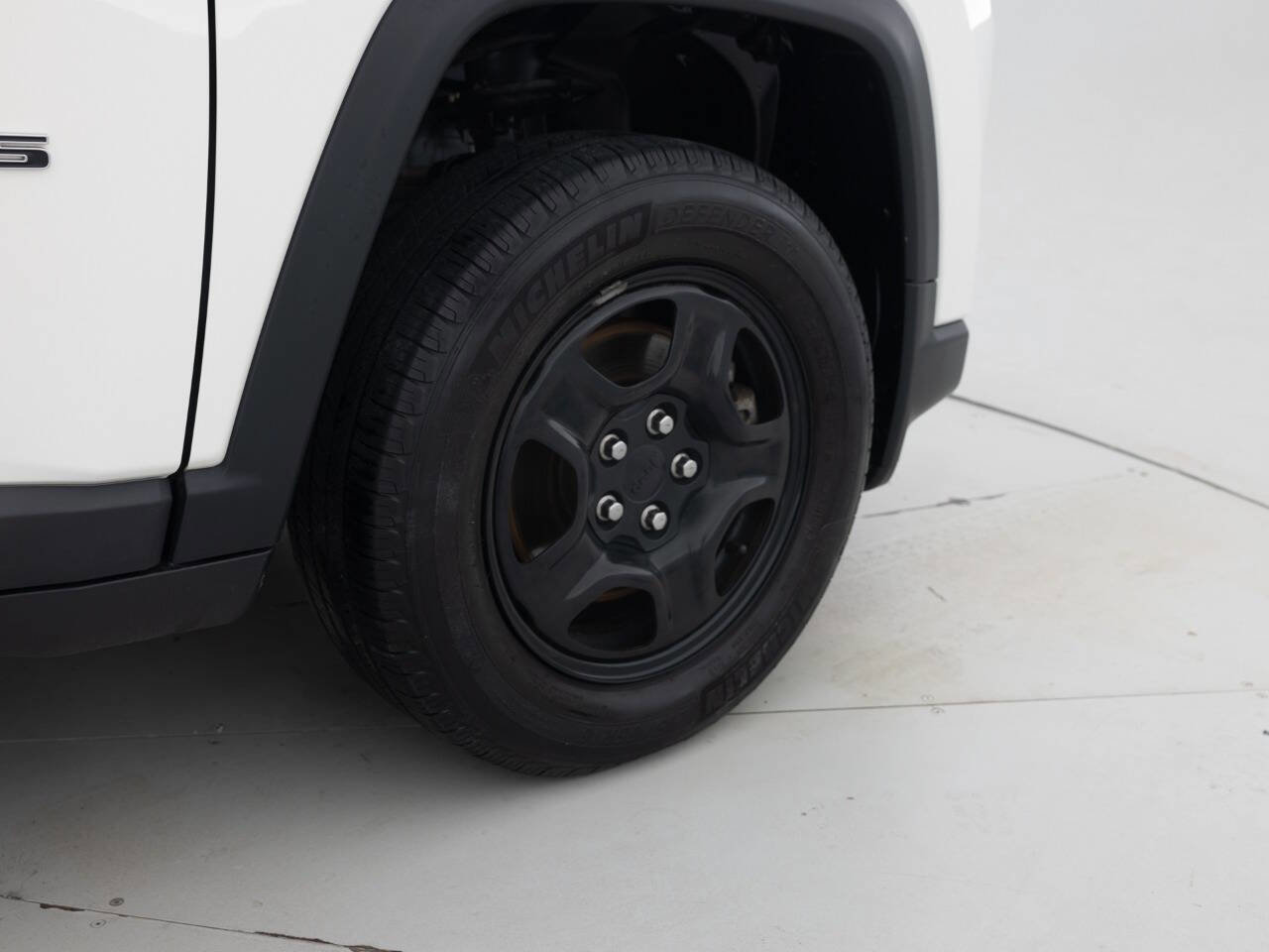 Used 2021 Jeep Compass Sport w/ Cold Weather Group AWD/4WD image 19