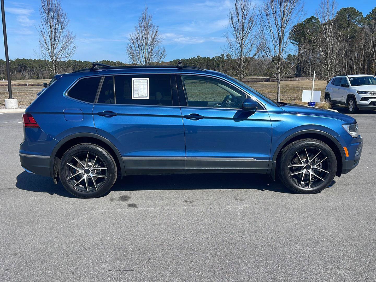 Used 2018 Volkswagen Tiguan SE image 8