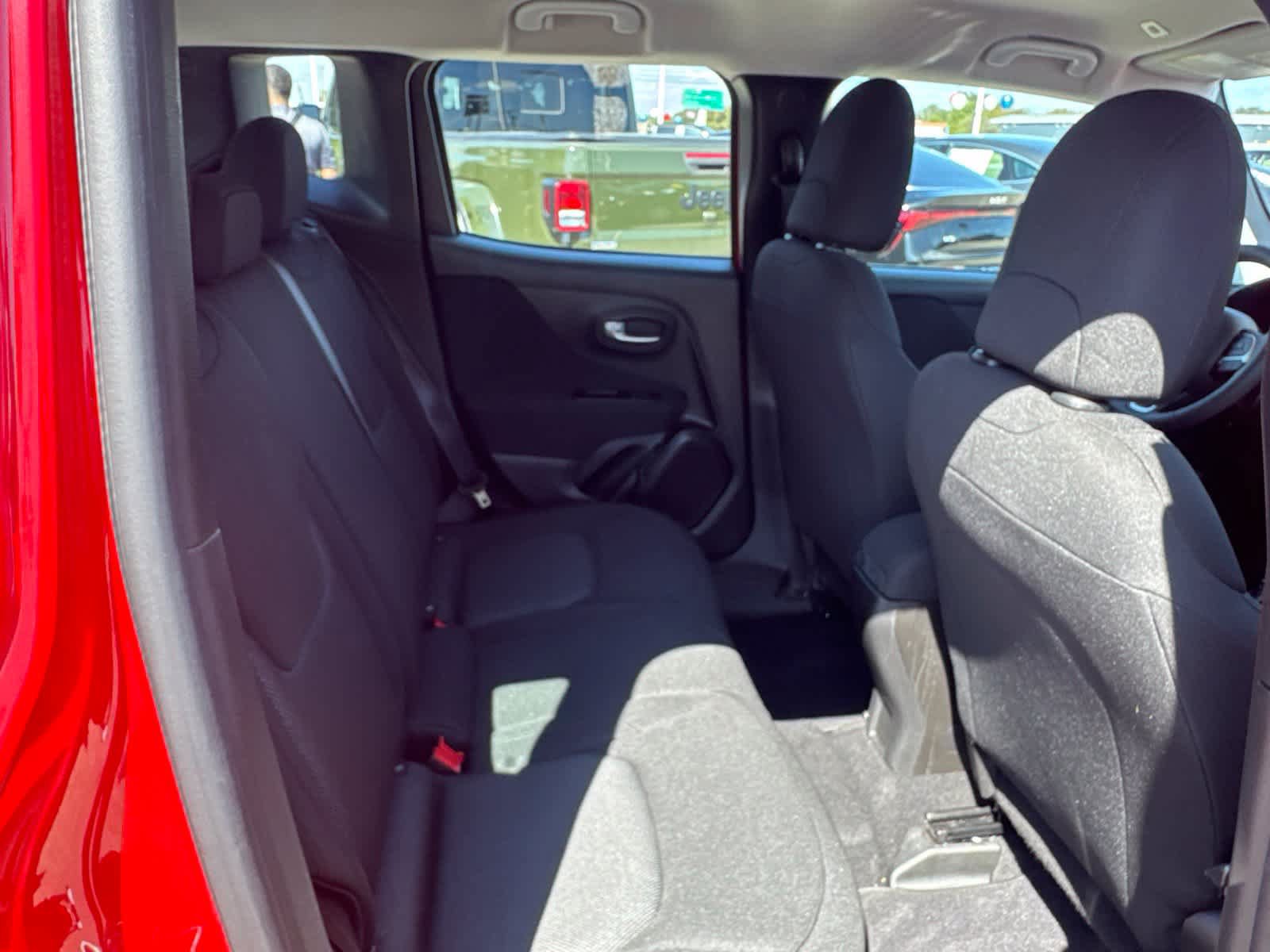Used 2020 Jeep Renegade Sport FWD image 14