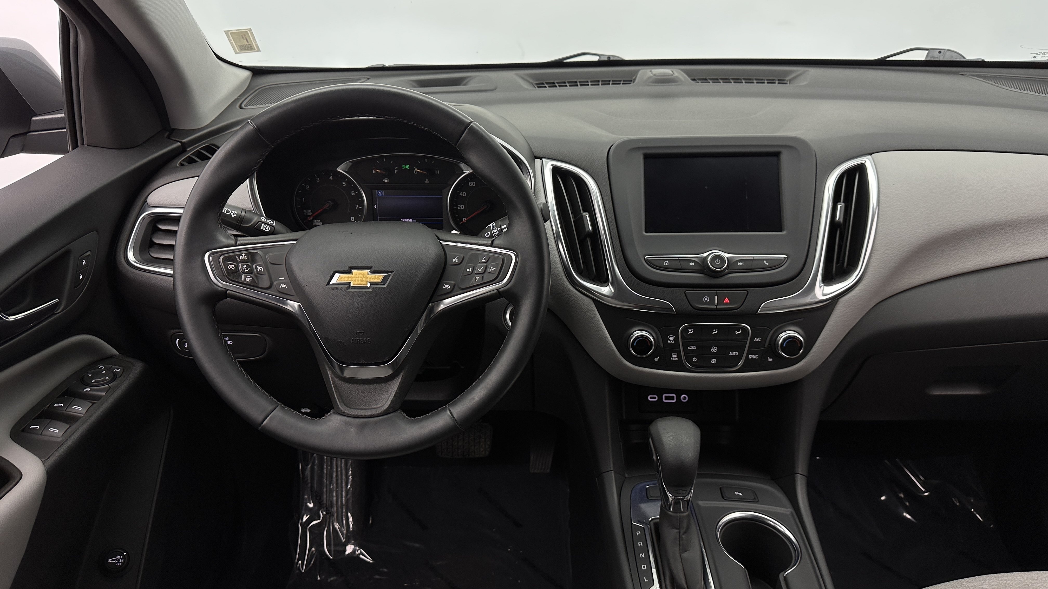 Used 2023 Chevrolet Equinox LT w/ Driver Convenience Package AWD/4WD image 28