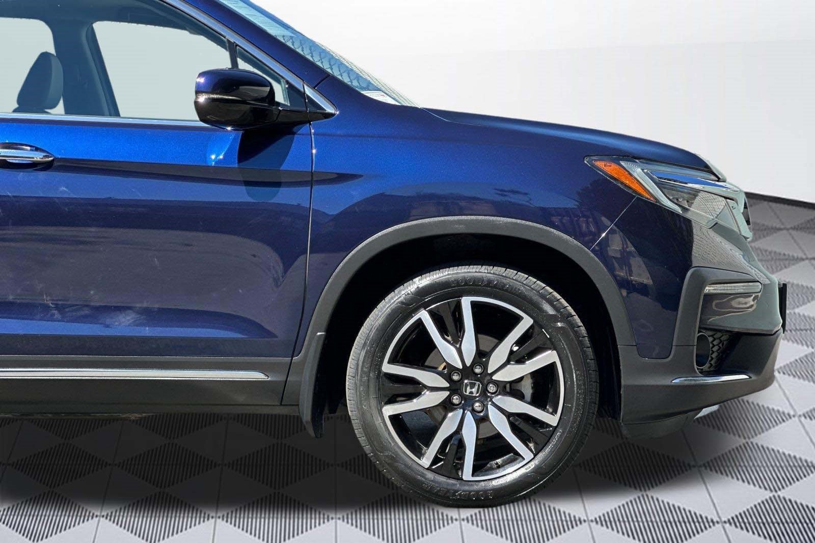 Used 2021 Honda Pilot Touring image 37