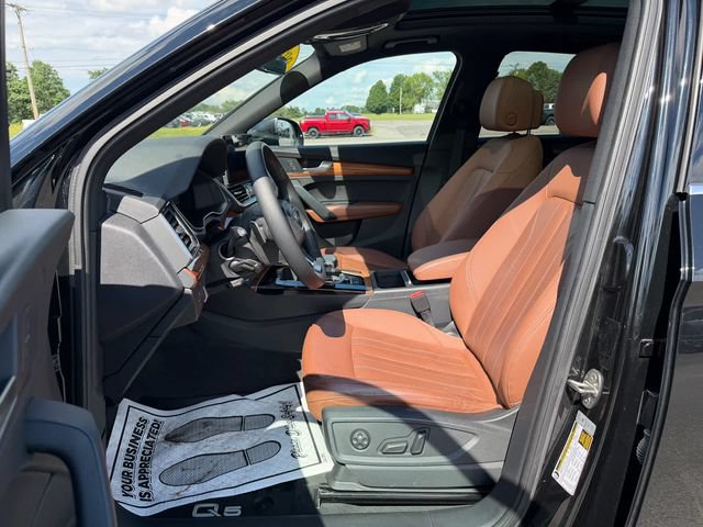 Used 2021 Audi Q5 e Premium AWD/4WD image 9