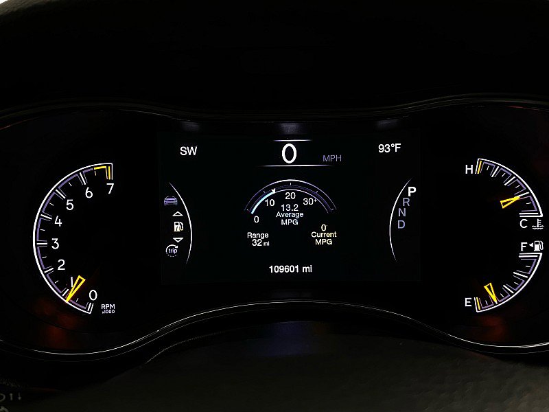 Used 2020 Jeep Grand Cherokee Laredo image 18