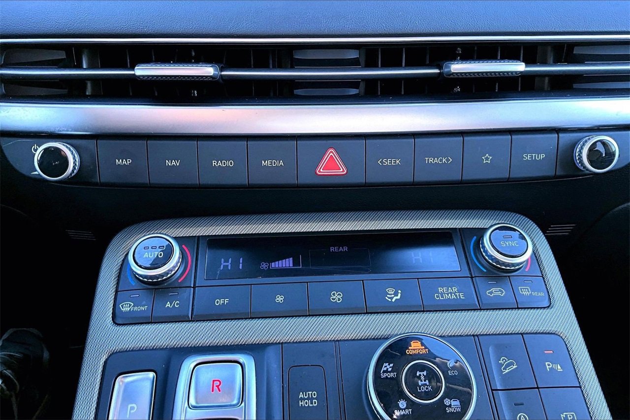 Used 2023 Hyundai Palisade SEL image 19