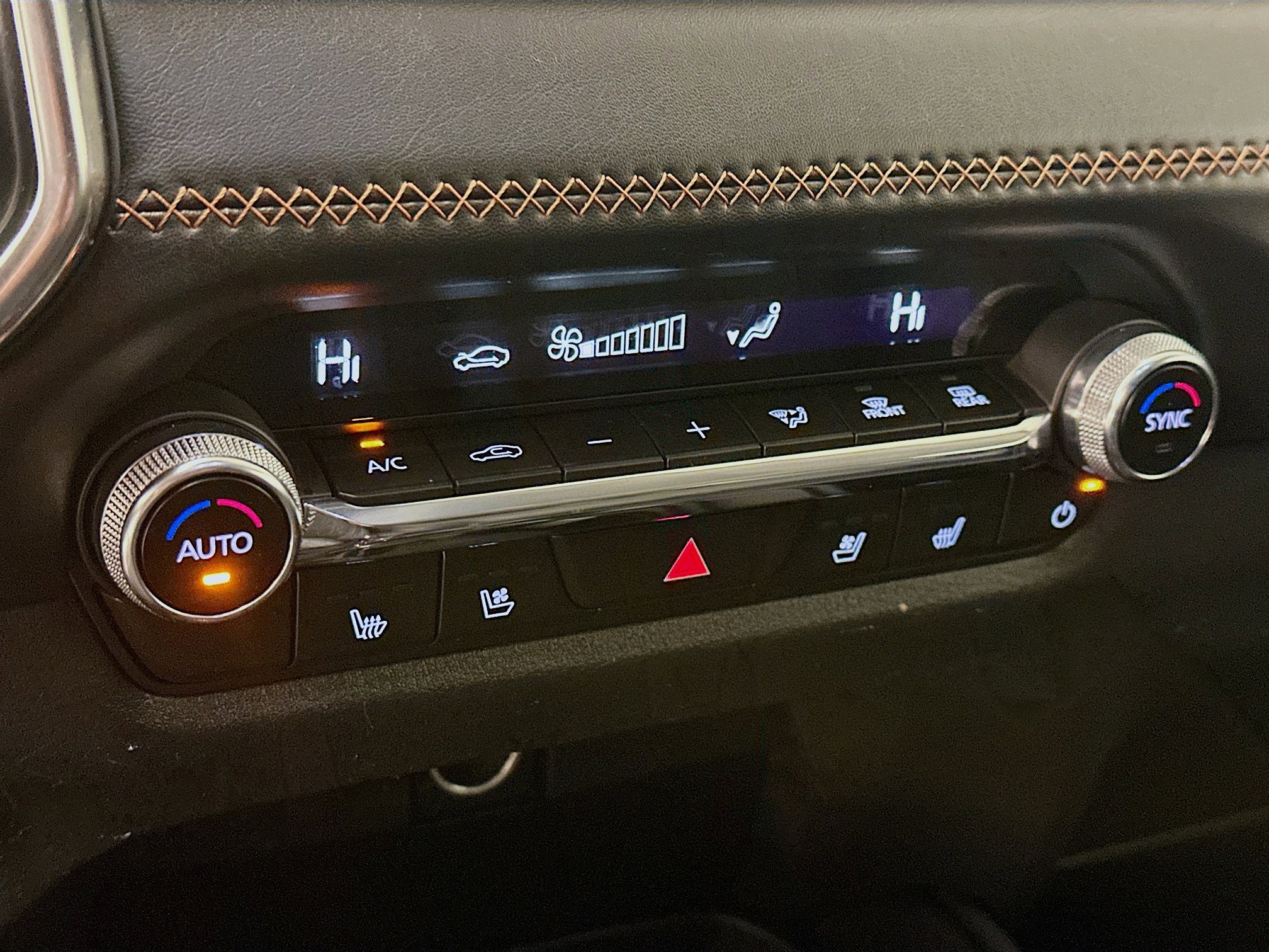 Used 2025 MAZDA CX-50 AWD 2.5 S w/ Premium Plus Pkg image 24