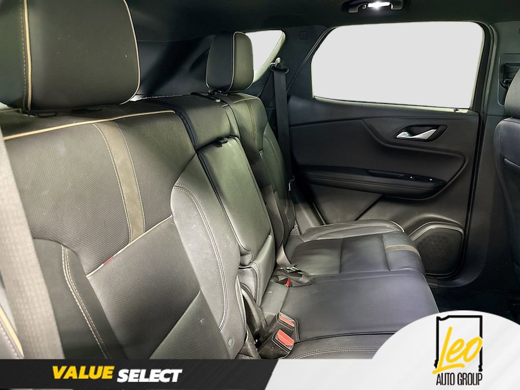 Used 2022 Chevrolet Blazer Premier w/ Enhanced Convenience Package AWD/4WD image 29