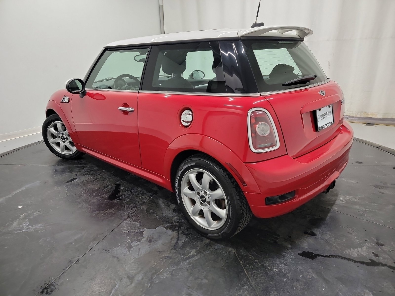 Used 2010 MINI Cooper S image 6
