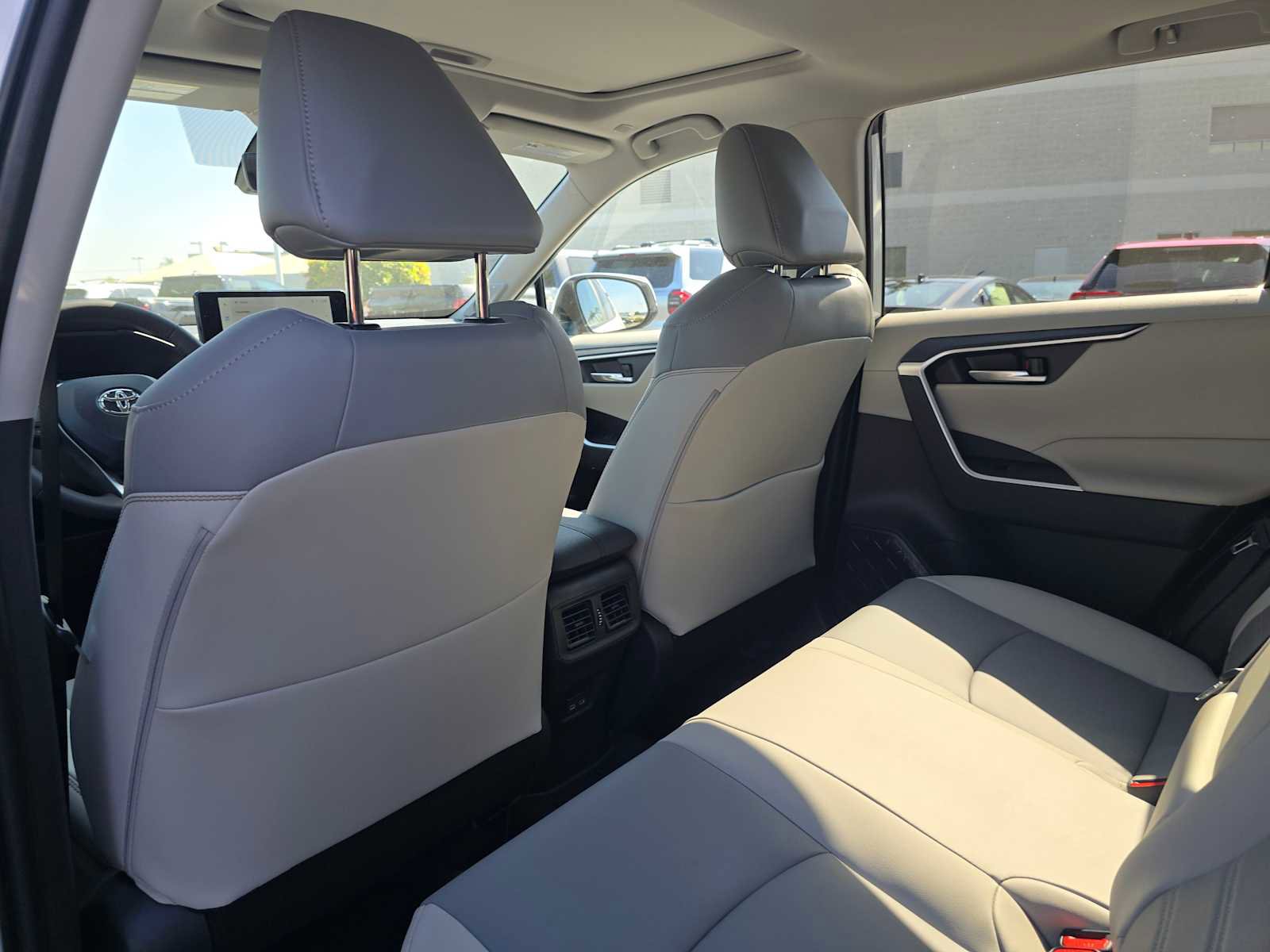 Certified 2025 Toyota RAV4 XLE Premium image 17